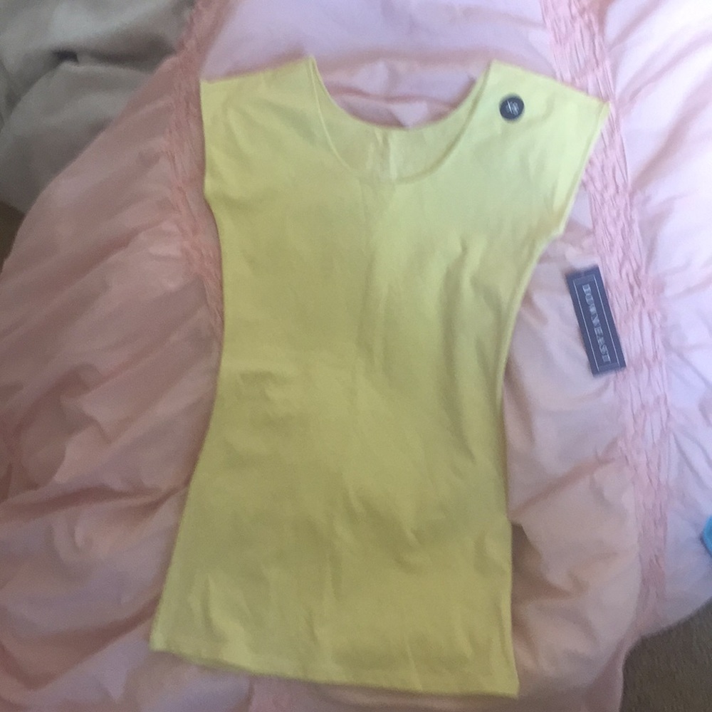Yellow t-shirt
